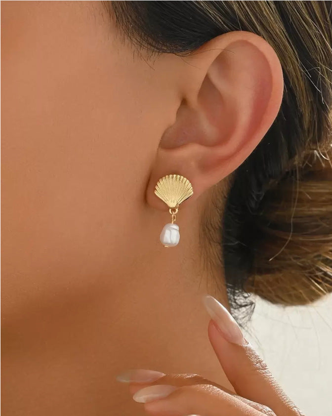 Wholesale  Creative  Pearl Starfish Earrings