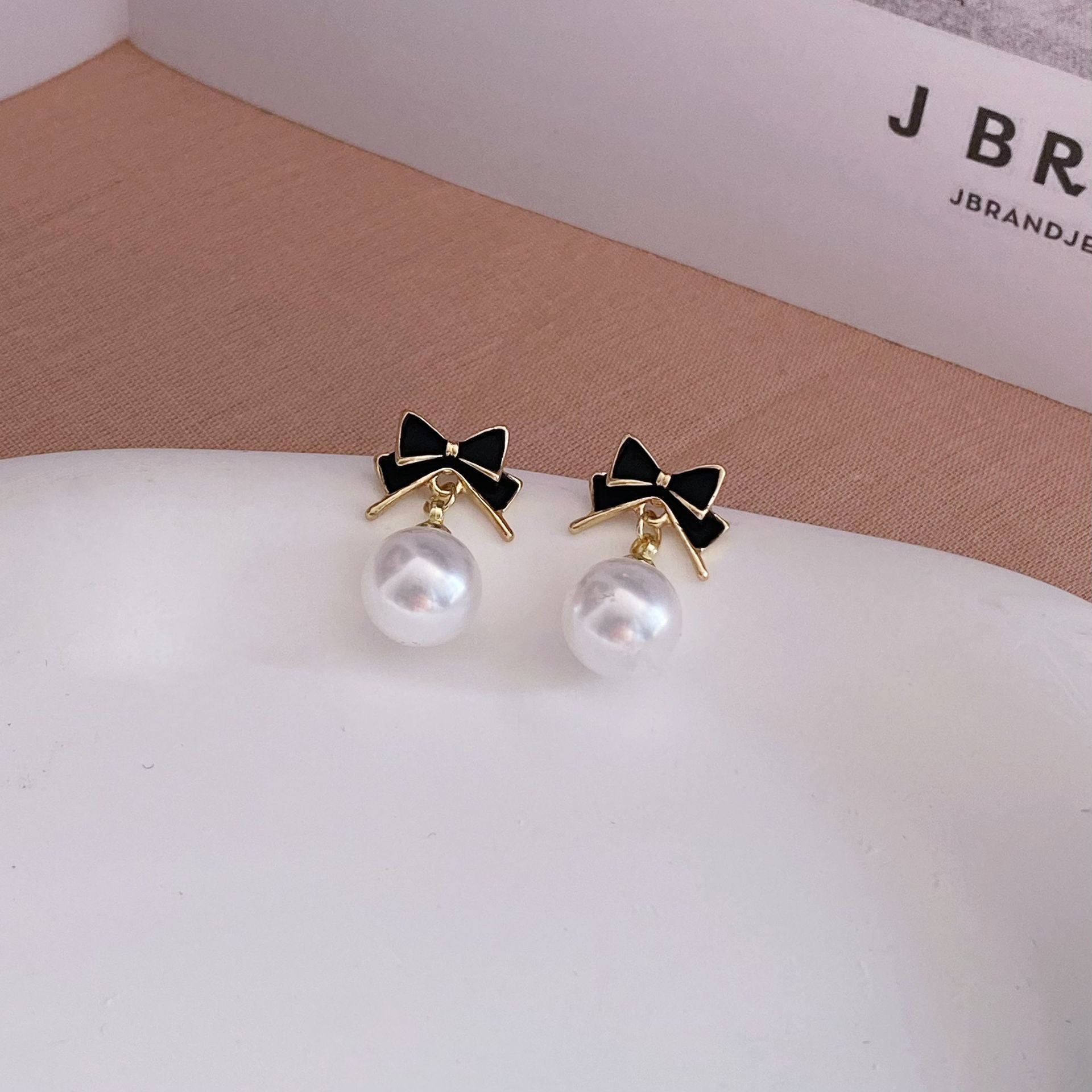 Wholesale Silver Needle Earrings Forest Style Earrings ACC-ES-Hanxi008