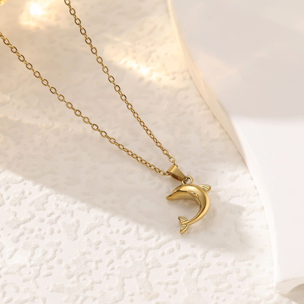 Wholesale  Fashion Cute Dolphin Pendant Necklace