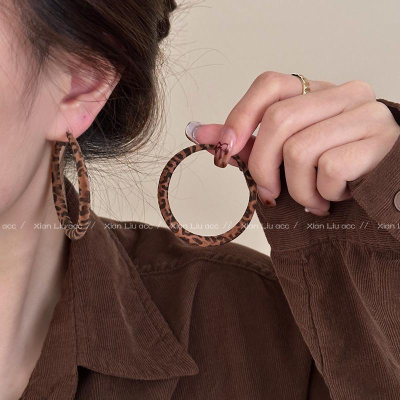 Wholesale Geometric Square Hoop Leopard Print Earrings