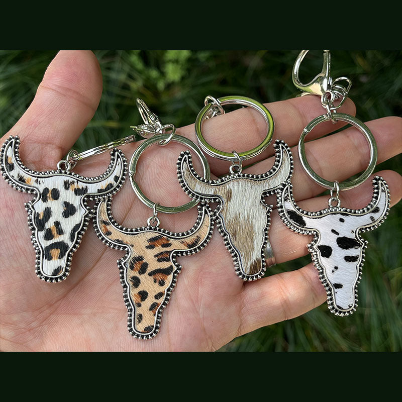 Wholesale of 2pcs/pack Western Style Genuine Leather Cow Print Leopard Print Cow Head Keychain ACC-KC-HY009