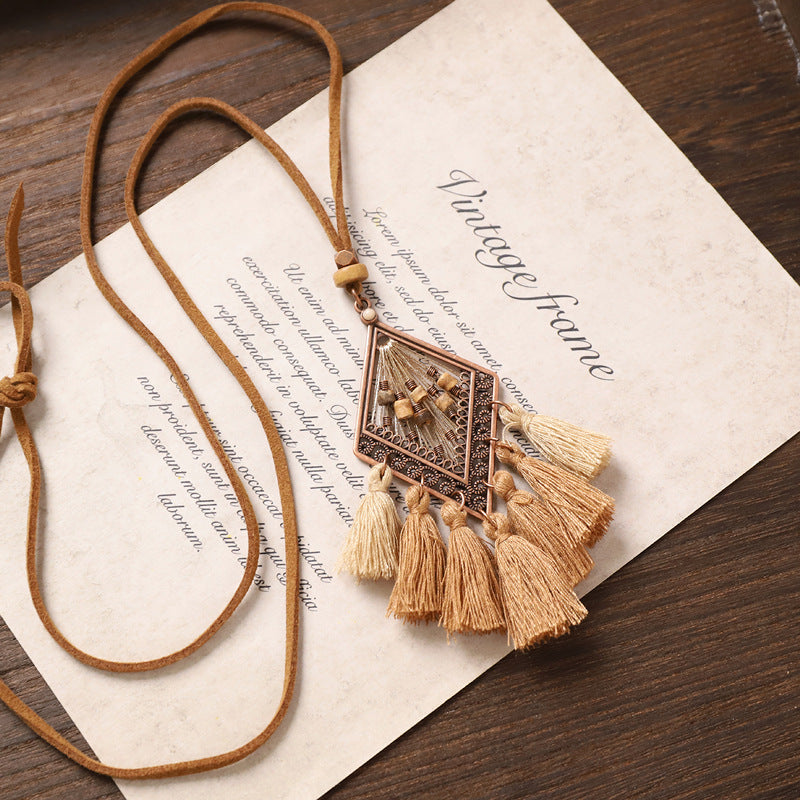 Wholesale Bohemian Vintage Long Tassel Necklace,  Handwoven Mixed Material Pendant,  Chic Jewelry Accessory for Women