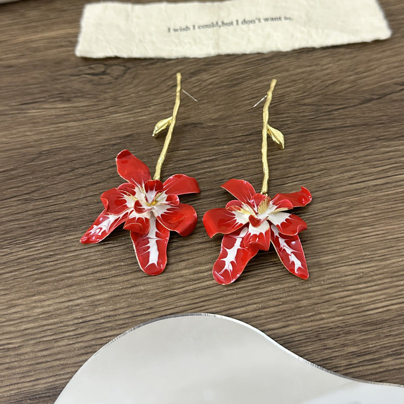 Wholesale  Light Luxury Vintage Metal Oil Drop Flower Trunk Leaf Stem Earrings