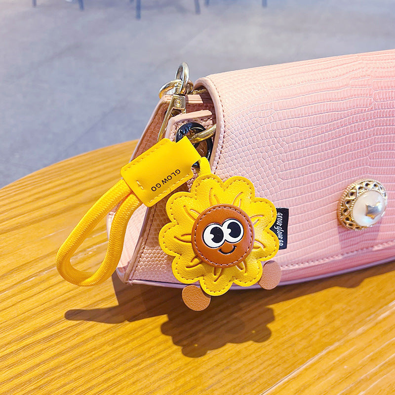 Wholesale Leather Sunflower Bee Keychain Keyring For Car Keys And Bag Fashion Gift Accessory