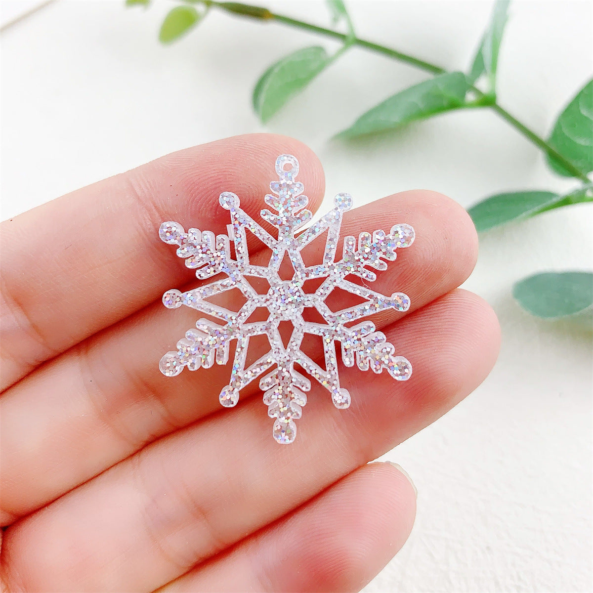 Wholesale 10pcs Acrylic Glitter Snowflake Christmas Pendant