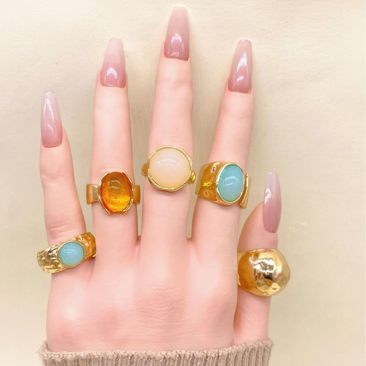 Wholesale Chic Zinc Alloy Ring Set Gold Tone Moonstone Style 5 Piece Fashion Accessory Boutique Resale