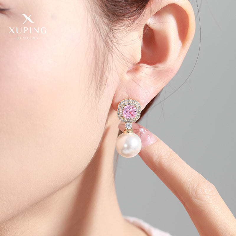 Wholesale Romantic Truffle Elegant Light Luxury  Beaded Micro-inlaid Sugar Stud Earrings