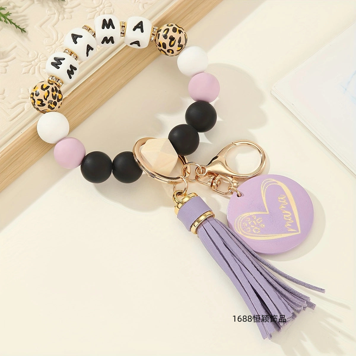 Wholesale Alphabet Brand MAMA Women's Keychain Silicone Beaded Keychain