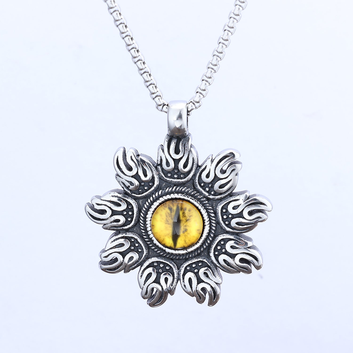 Wholesale Sun Yellow Eyes Blue Eyes No Fading Stainless Steel Necklace ACC-NE-Moer002