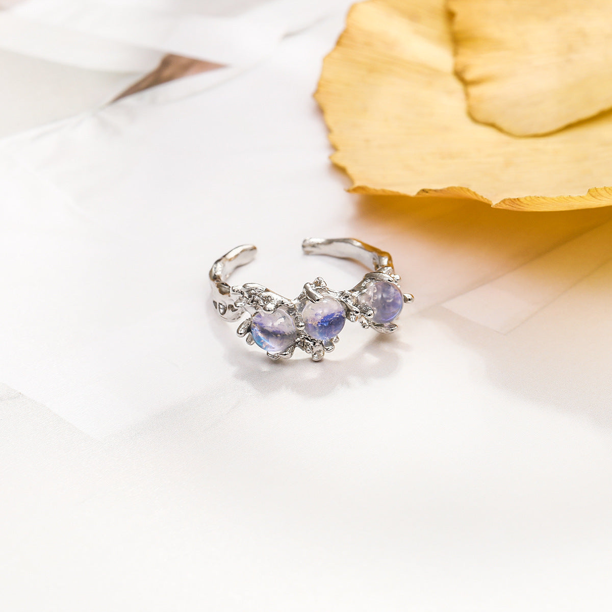 Wholesale  Moonstone Inlay Ring Light Luxury  Ring