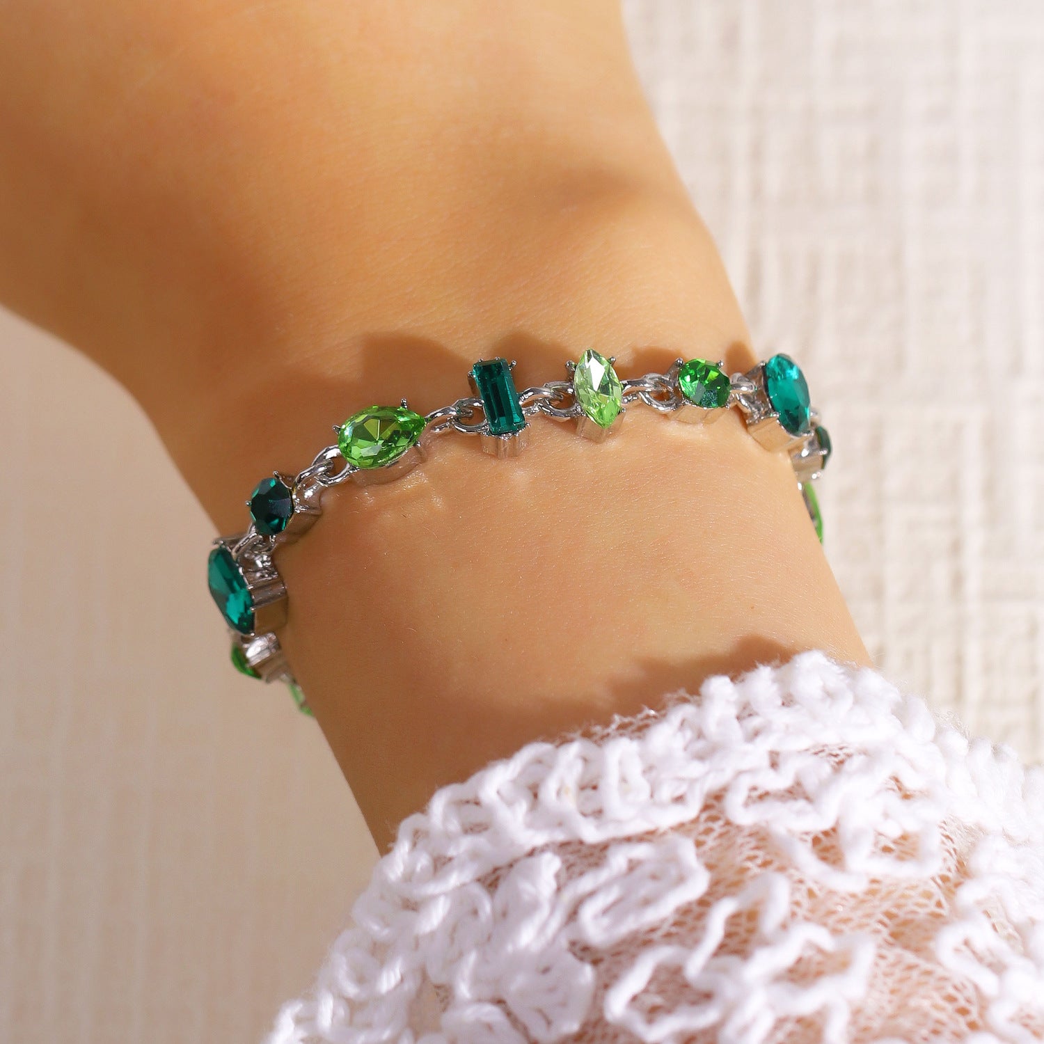 Wholesale Zinc Alloy Electroplated Fruit Shaped Colorful Candy Bracelet Irregular Sparkling Women S Fashion Accessory