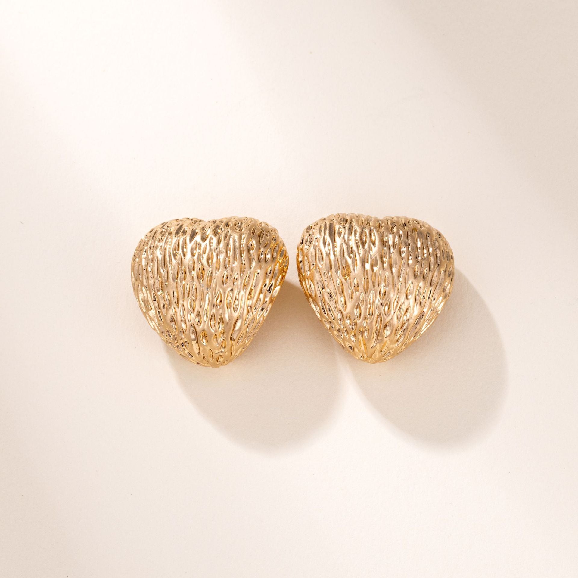 Wholesale copper plated gold inlaid zircon love earrings