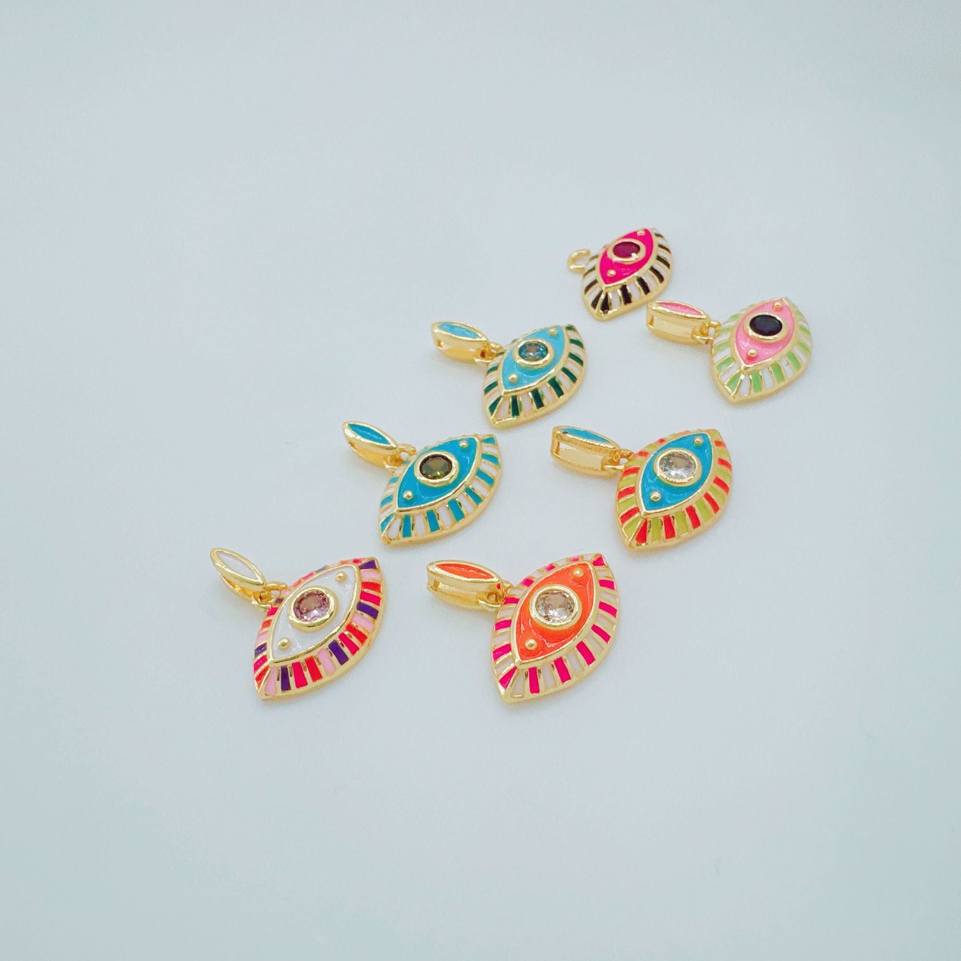Wholesale Trendy Blue Evil Eye Pendant Charm Copper Gold Plated DIY Jewelry Accessory