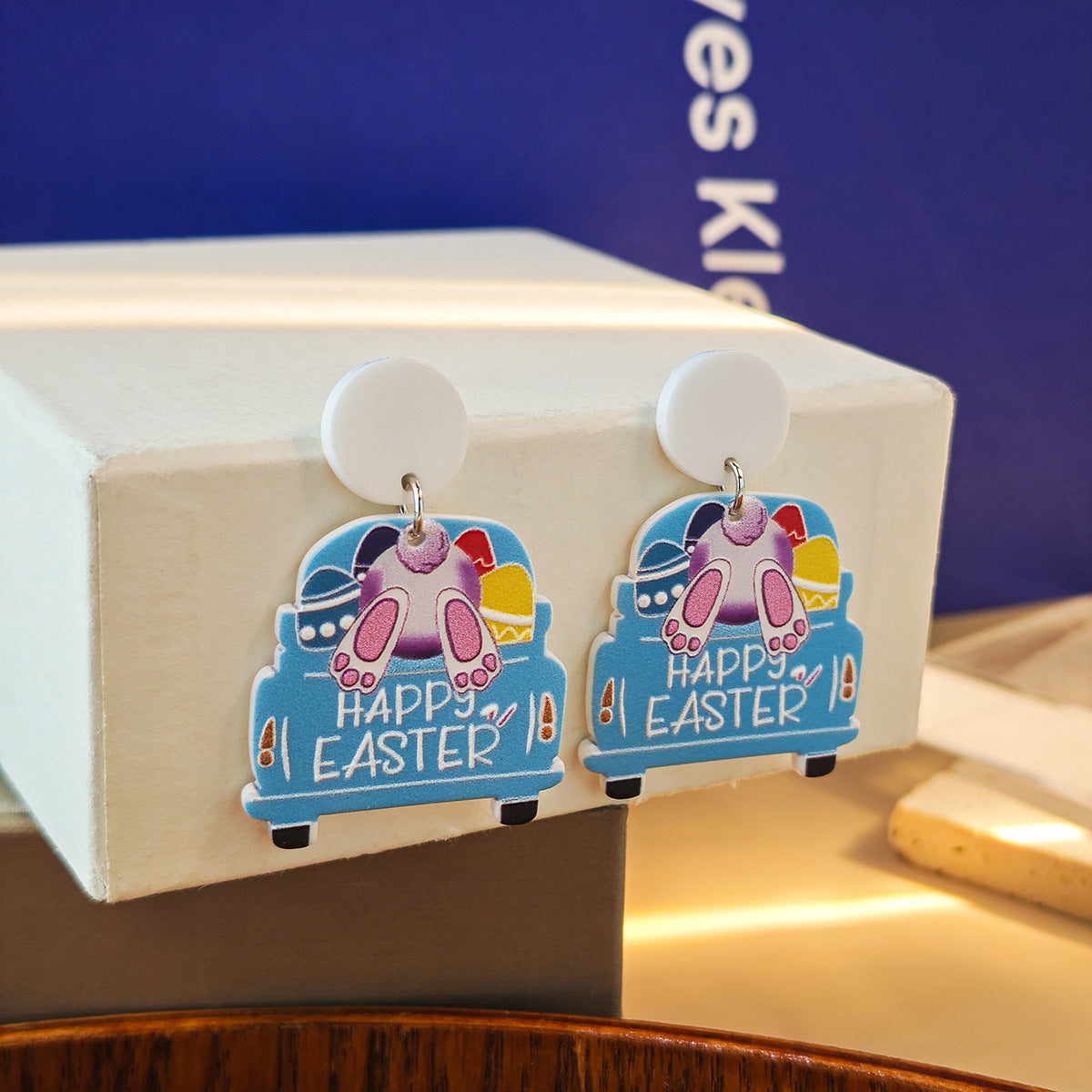 Wholesale Vintage Cartoon Bunny Easter Acrylic Earrings