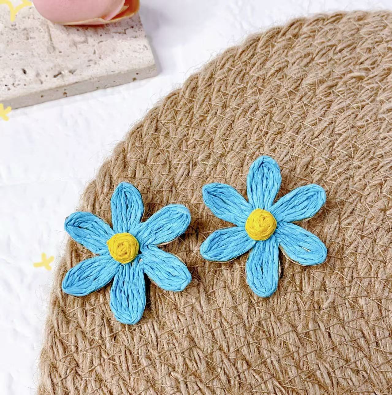 Wholesale high-level hand-woven earrings