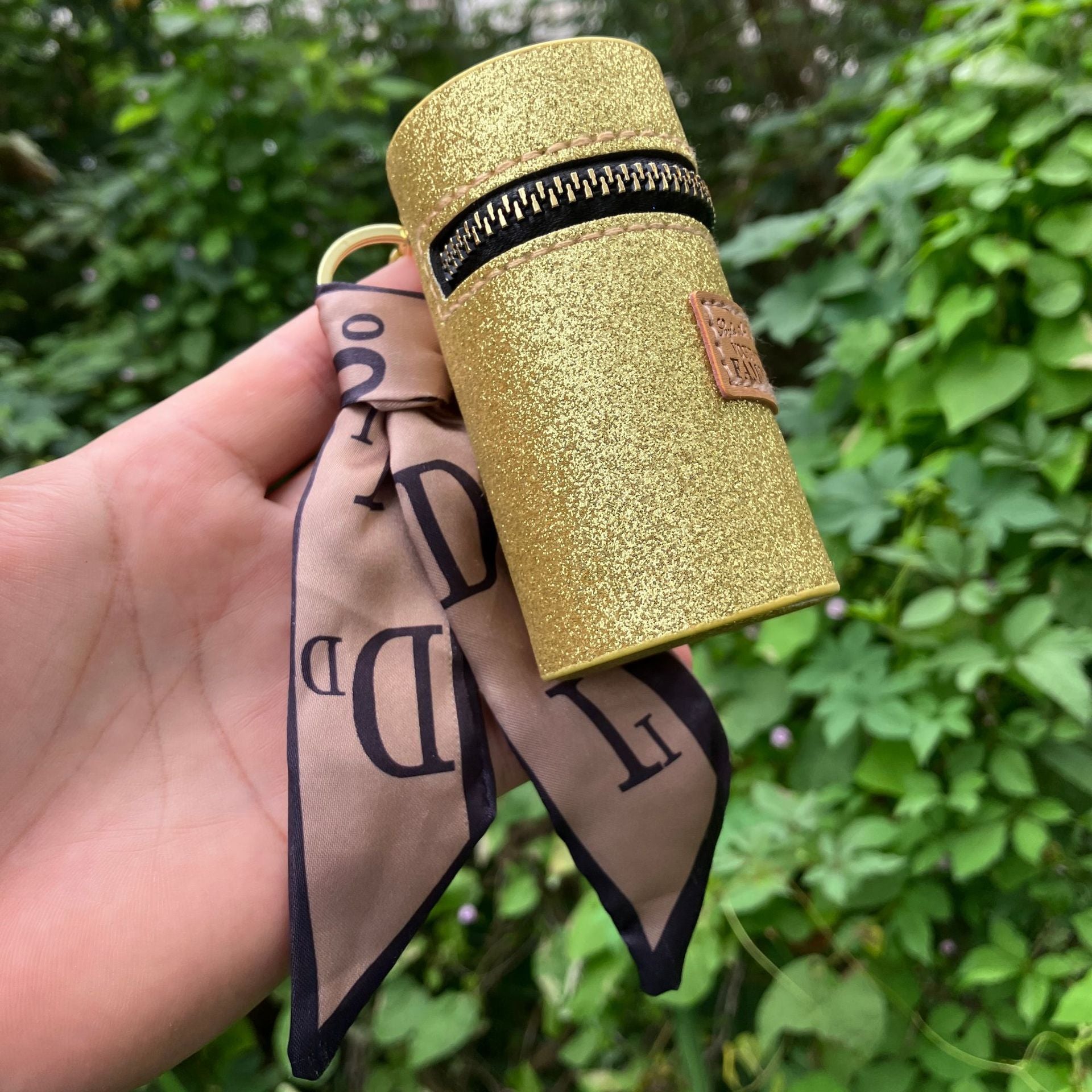 Wholesale PU Leather Retro Coin Purse Grass Green Bag Charm Pendant For Women Chic Everyday Accessory Boutique Resale