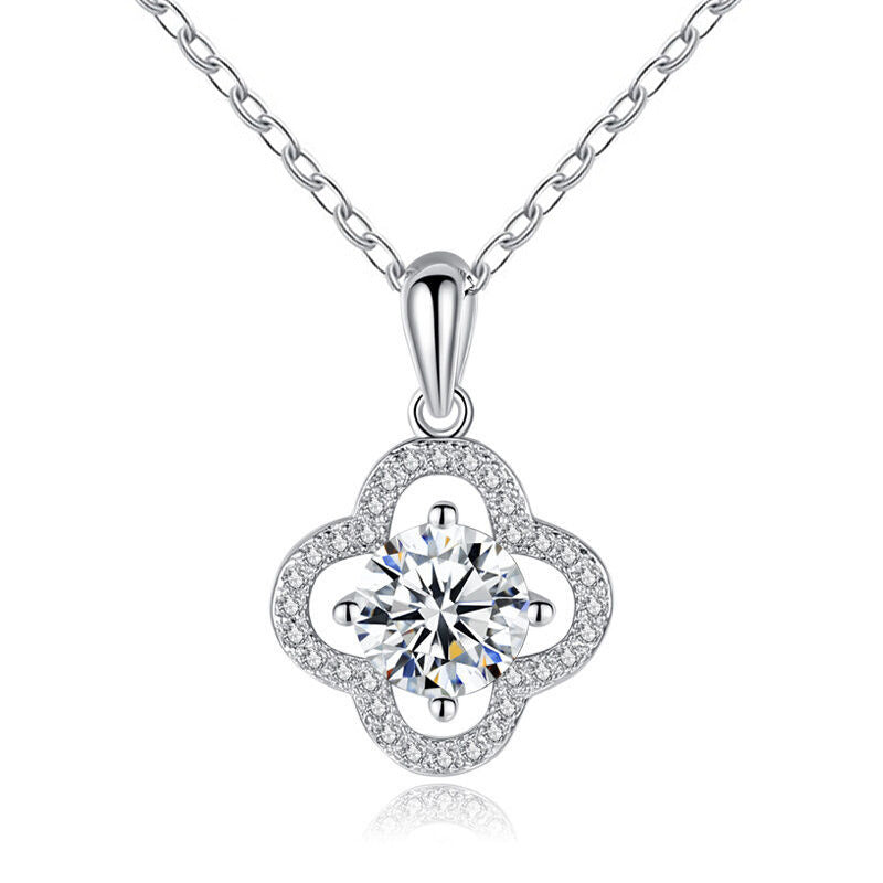 Wholesale Four Leaf Clover Clavicle Necklace 925 Sterling Silver Moissanite Pendant