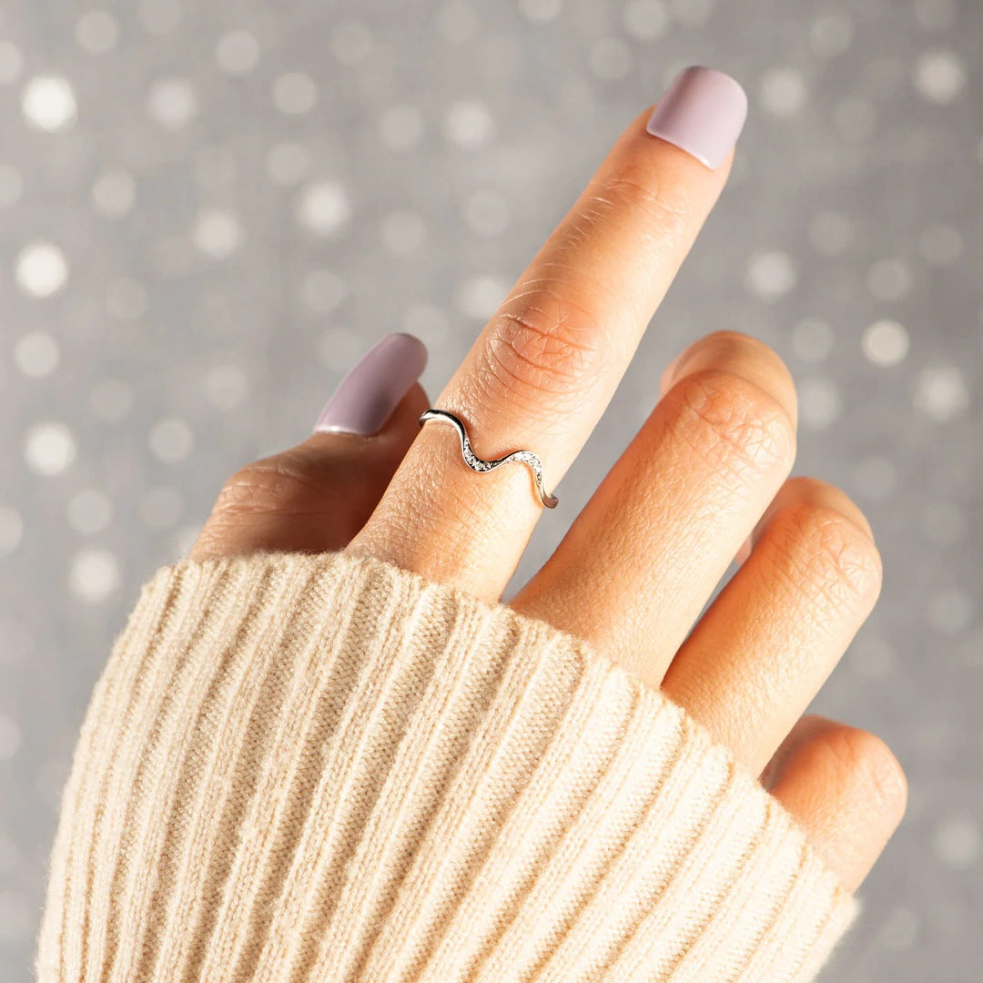 Wholesale 925 Sterling Silver Minimalist Wave Ring Women S Chic Jewelry Accessory For Everyday Gift