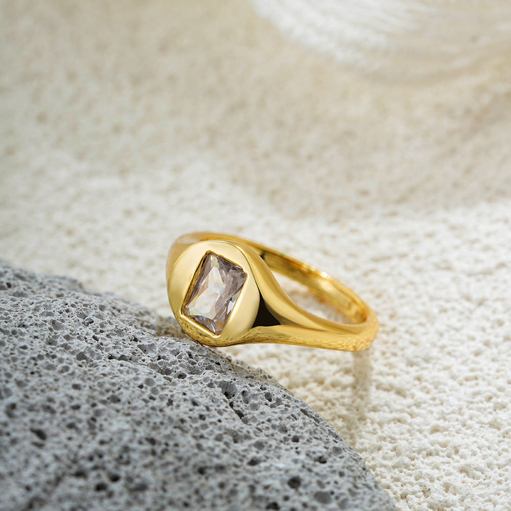 Wholesale  18K Gold Square Zircon Ring  Light Luxury Ring