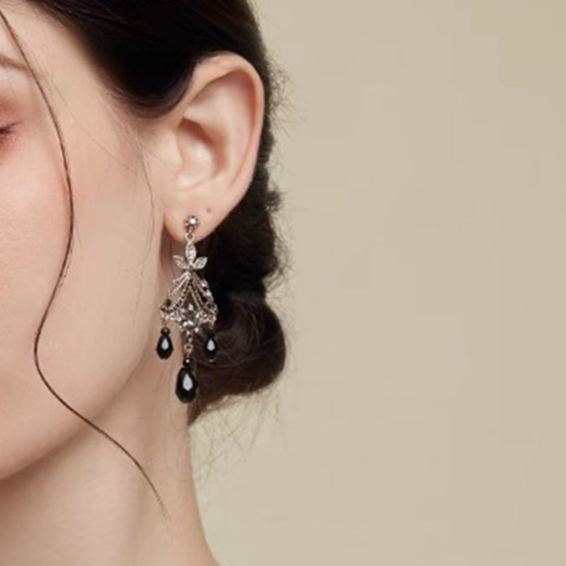 Wholesale Black Crystal Alloy Earrings