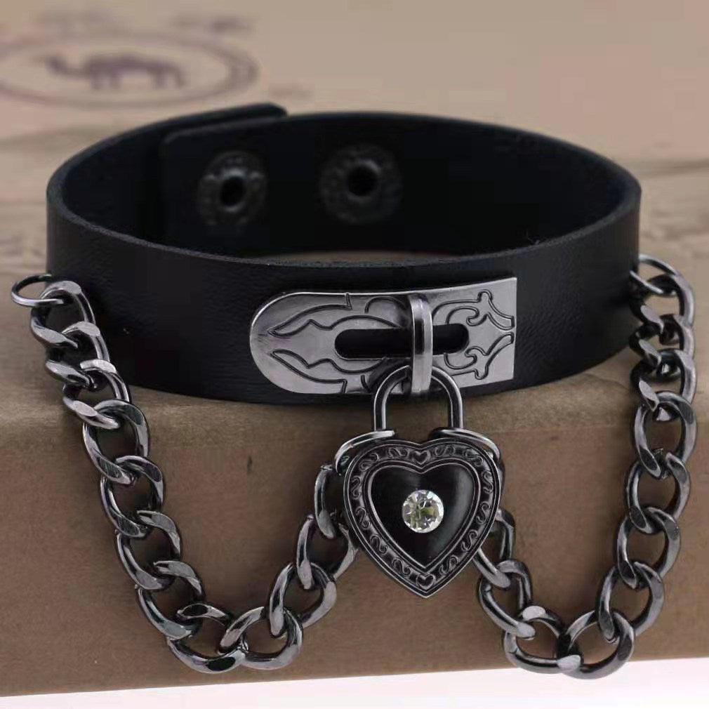 Wholesale Punk Heart Lock Leather Bracelet
