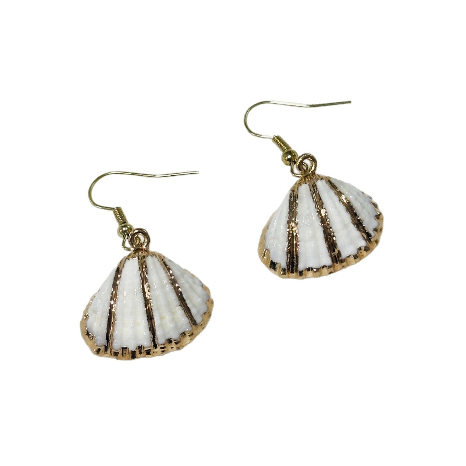 Wholesale  natural shell conch earrings