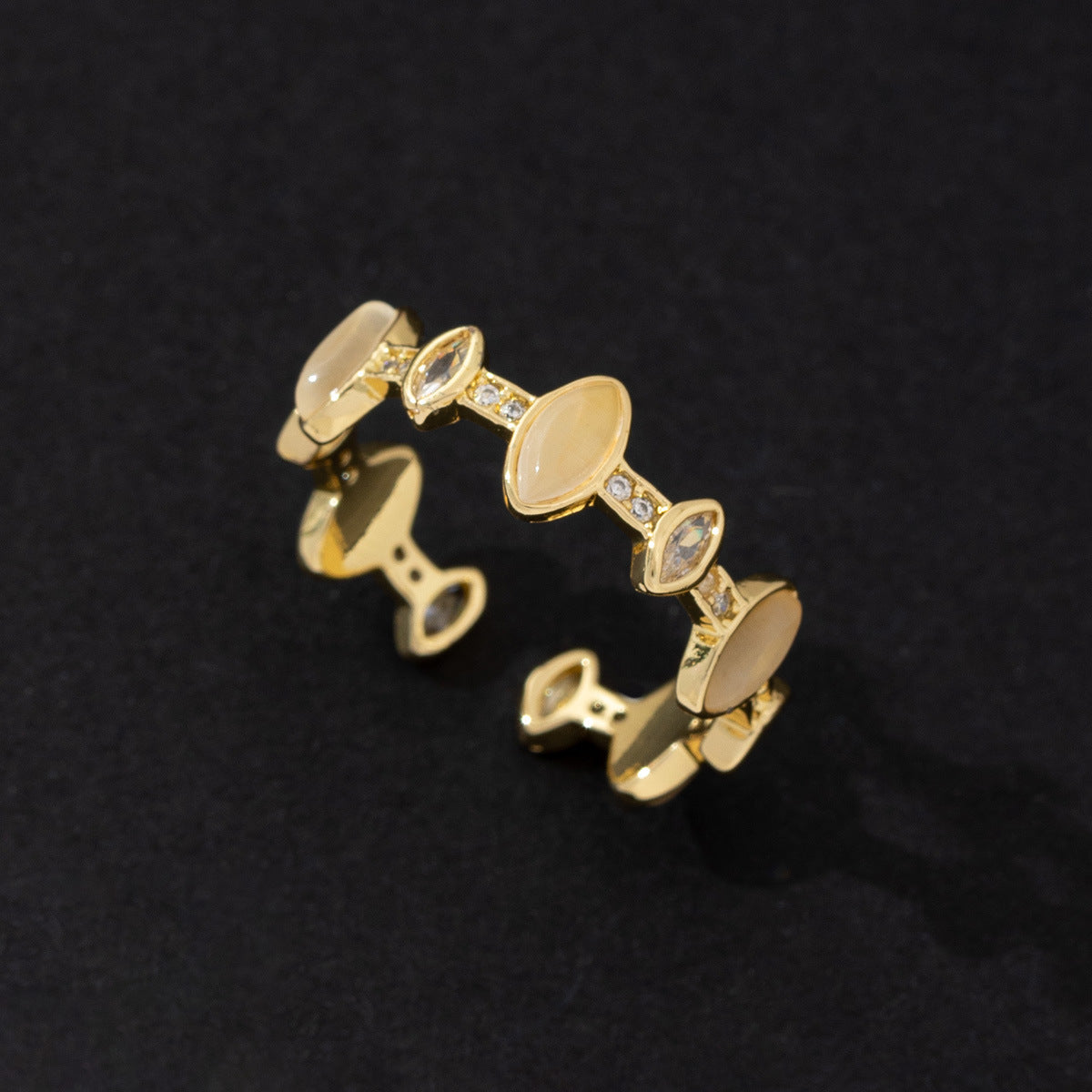 Wholesale Starry Zircon Ring Korean Fashion Cat Eye Couple Adjustable Ring Copper Jewelry Accessory For Boutique Resale