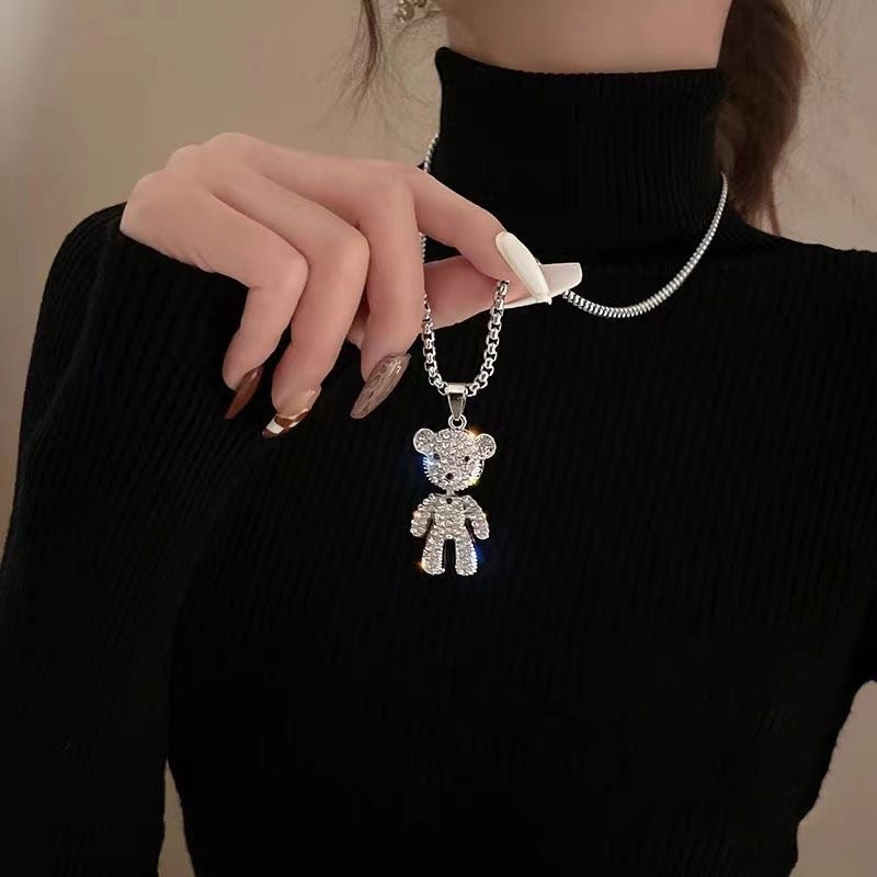 Wholesale Cute Bear Pendant Necklace Trendy Diamond Cut Zinc Alloy Jewelry for Women