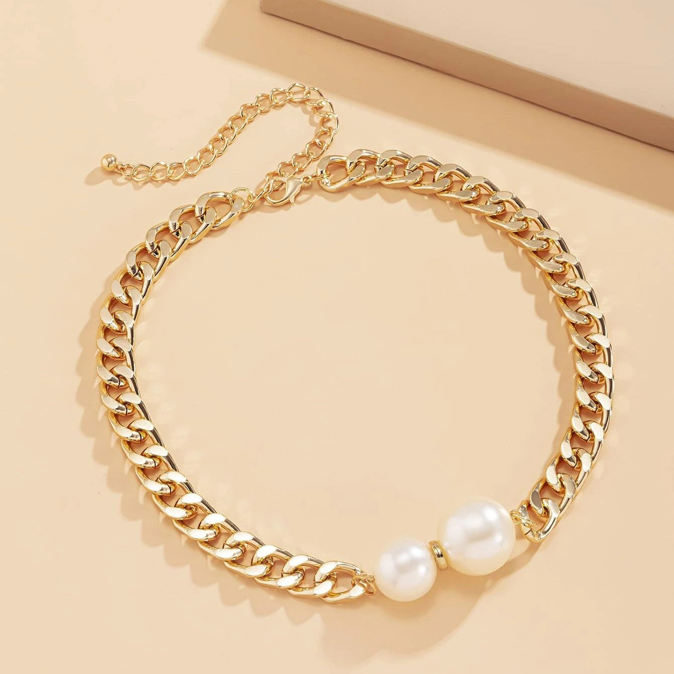 Wholesale geometric thick chain simple pearl choker necklace