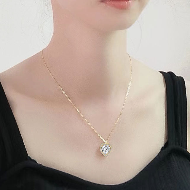 Wholesale  Zircon Love 925 Silver Necklace  Heart-shaped Clavicle Chain