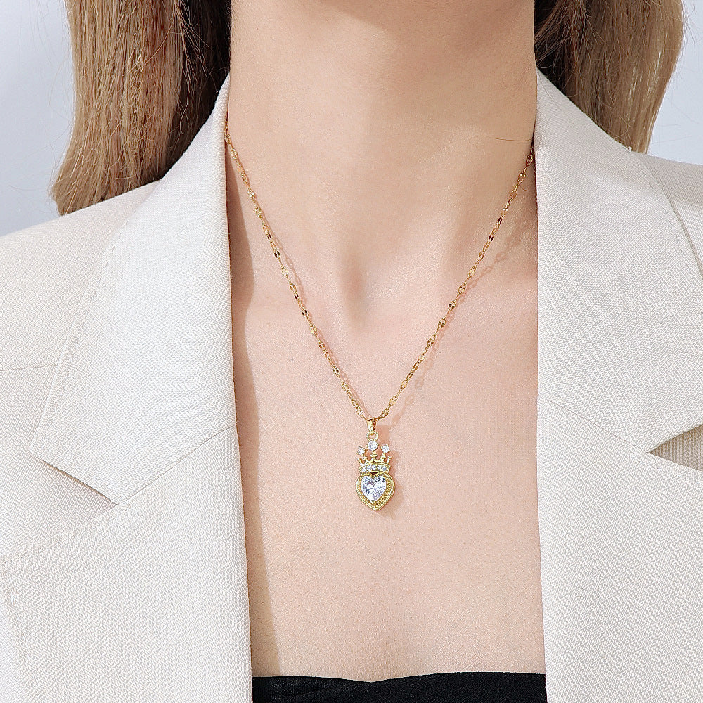 Wholesale Electroplated Zirconia Crown Heart Necklace Stylish Trendy Jewelry For Women