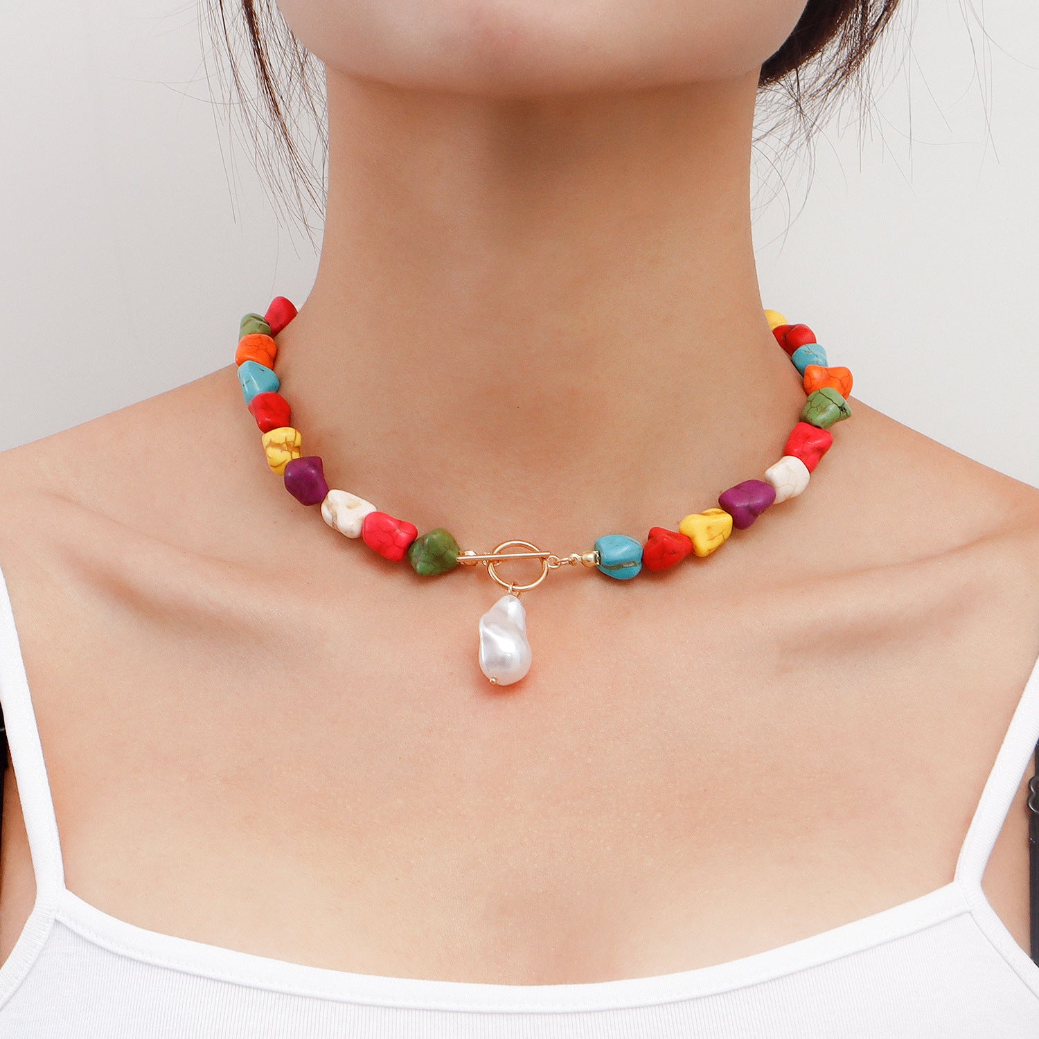 Wholesale Asymmetrical Pearl Pendant Necklace,  Fashion Jewelry Accessory,  Chic Boutique Resale Gift