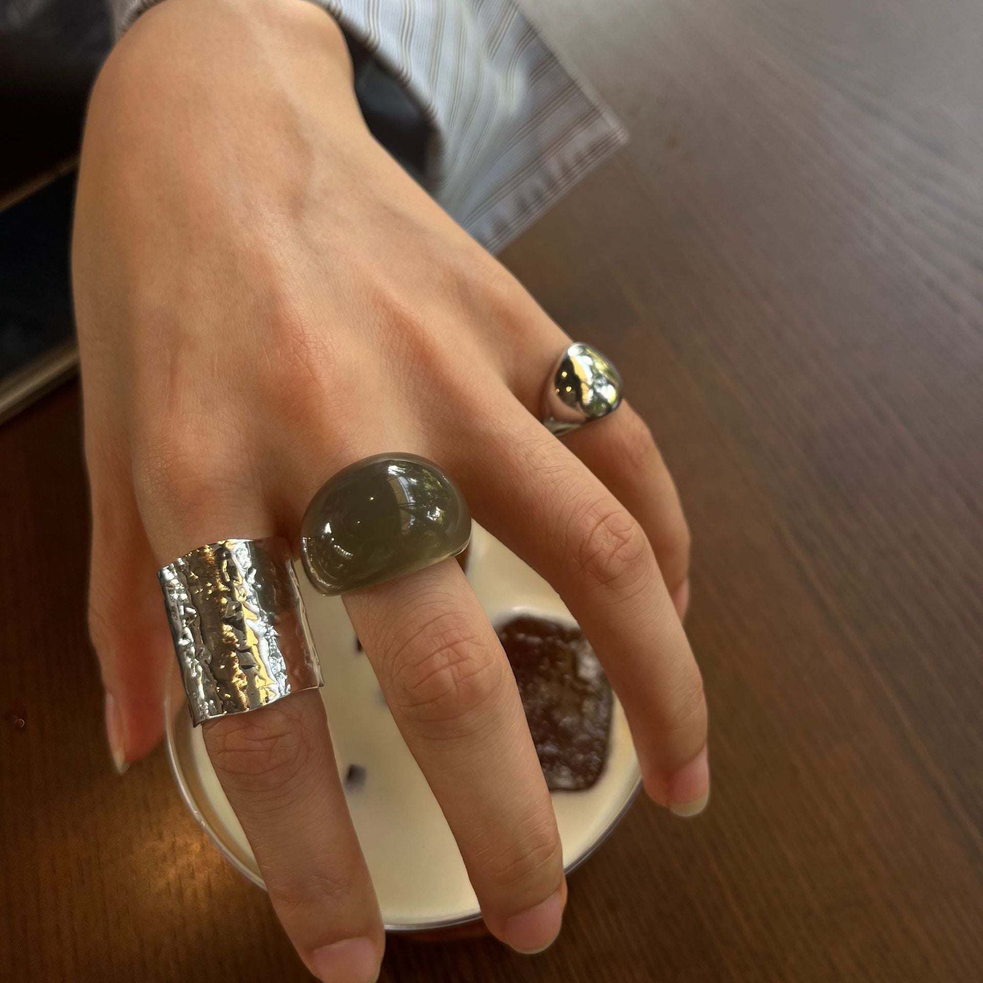 Wholesale Copper Electroplated Geometric Resin Ring,  Chic Jewelry Accessory for Resale