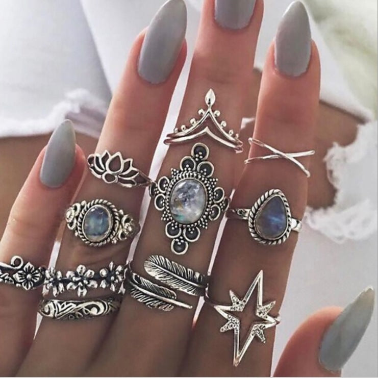 Wholesale Vintage Bohemian Holiday Style Metal Crystal Rings Set