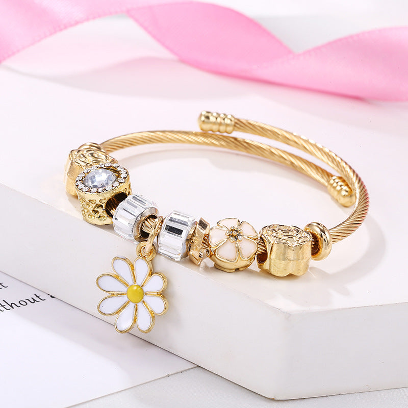 Wholesale Stainless Steel Bracelet Series Star Mosaic Sun Flower Pendant Gold Open Bracelet ACC-BT-Weiy017