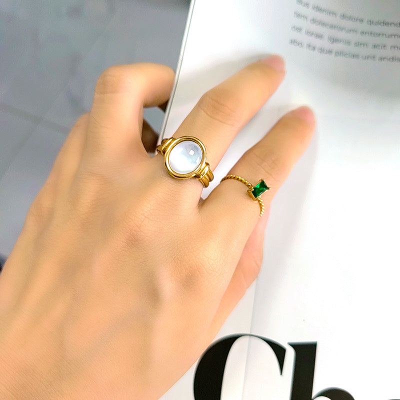 Wholesale Curved White Shell Mother-of-pearl Oval 18K Gold Plated Titanium Steel Rings ACC-RS-GuDi002