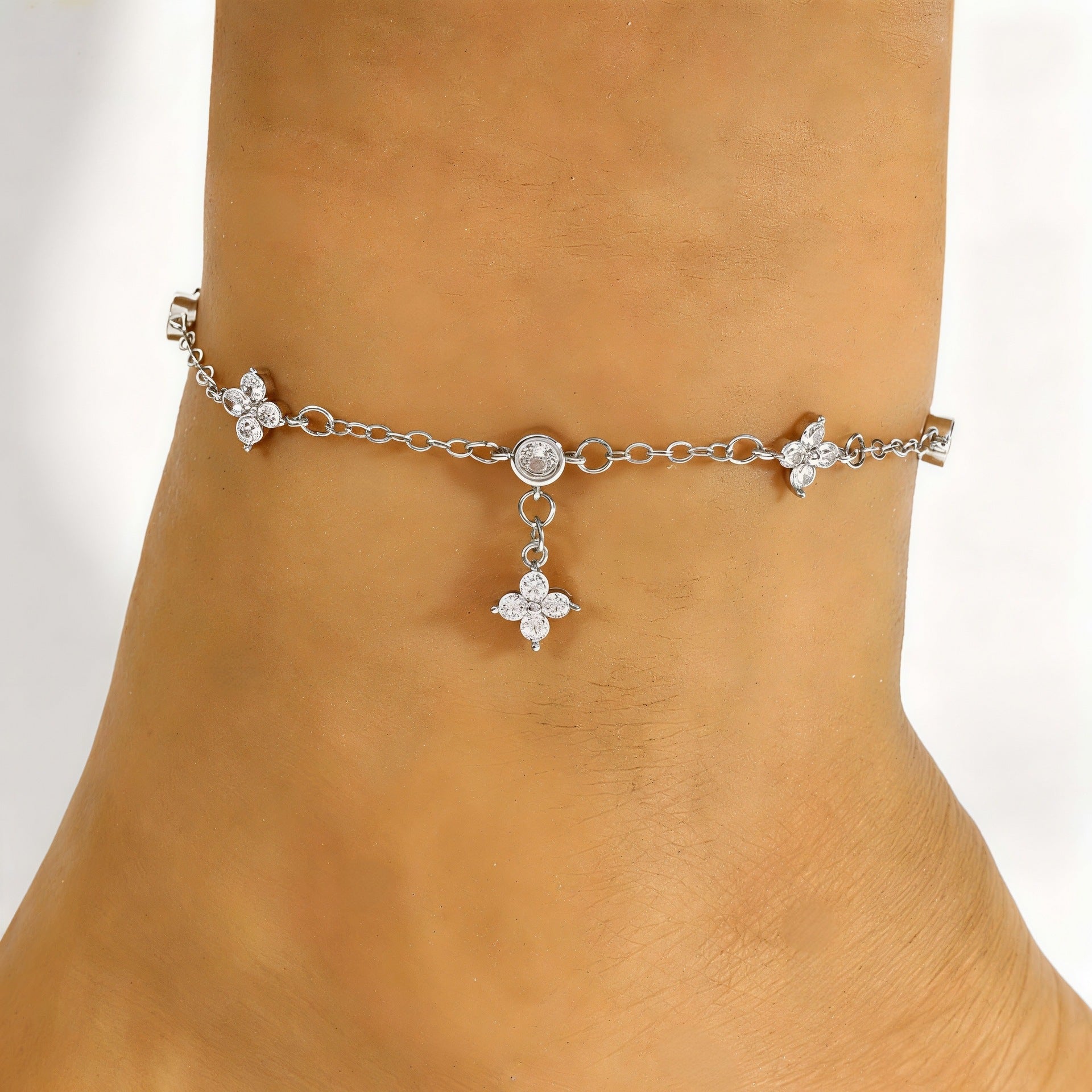Wholesale Four Leaf Clover Star Anklet For Women Copper Flower Rhinestone Pendant Anklet Chic Boutique Jewelry Accessory