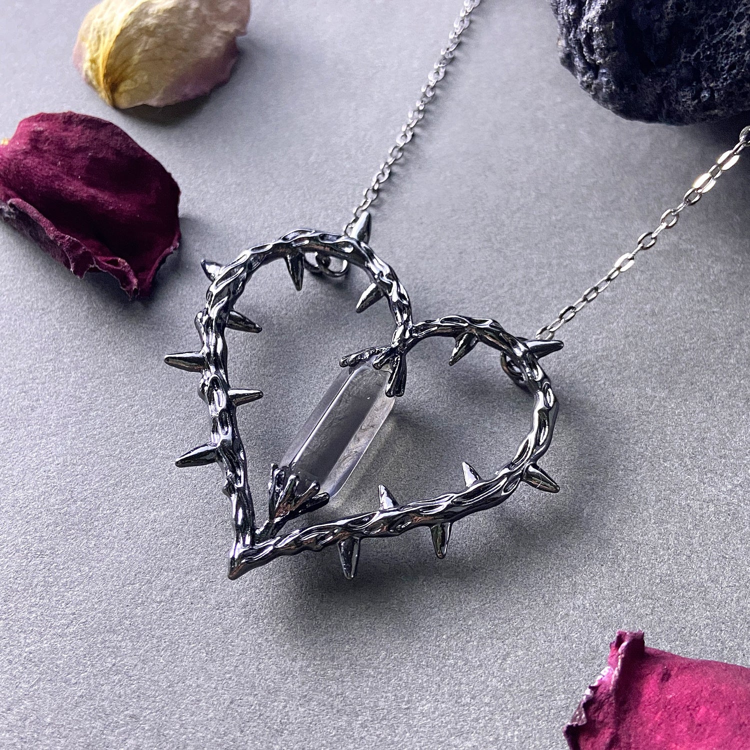 Wholesale Retro dark anime witch heart n clavicle necklace heart necklace