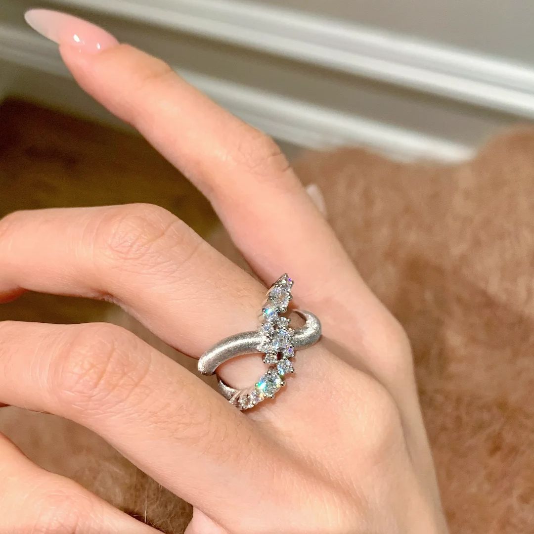 Wholesale Irregular staggered zircon adjustable ring