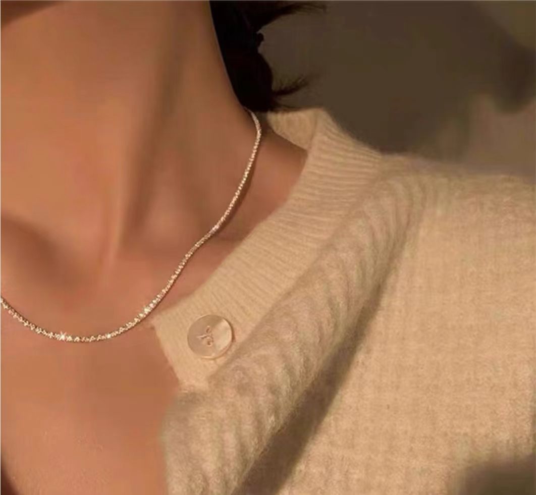 Wholesale light luxury geometric irregular silver shining star pearl clavicle necklace