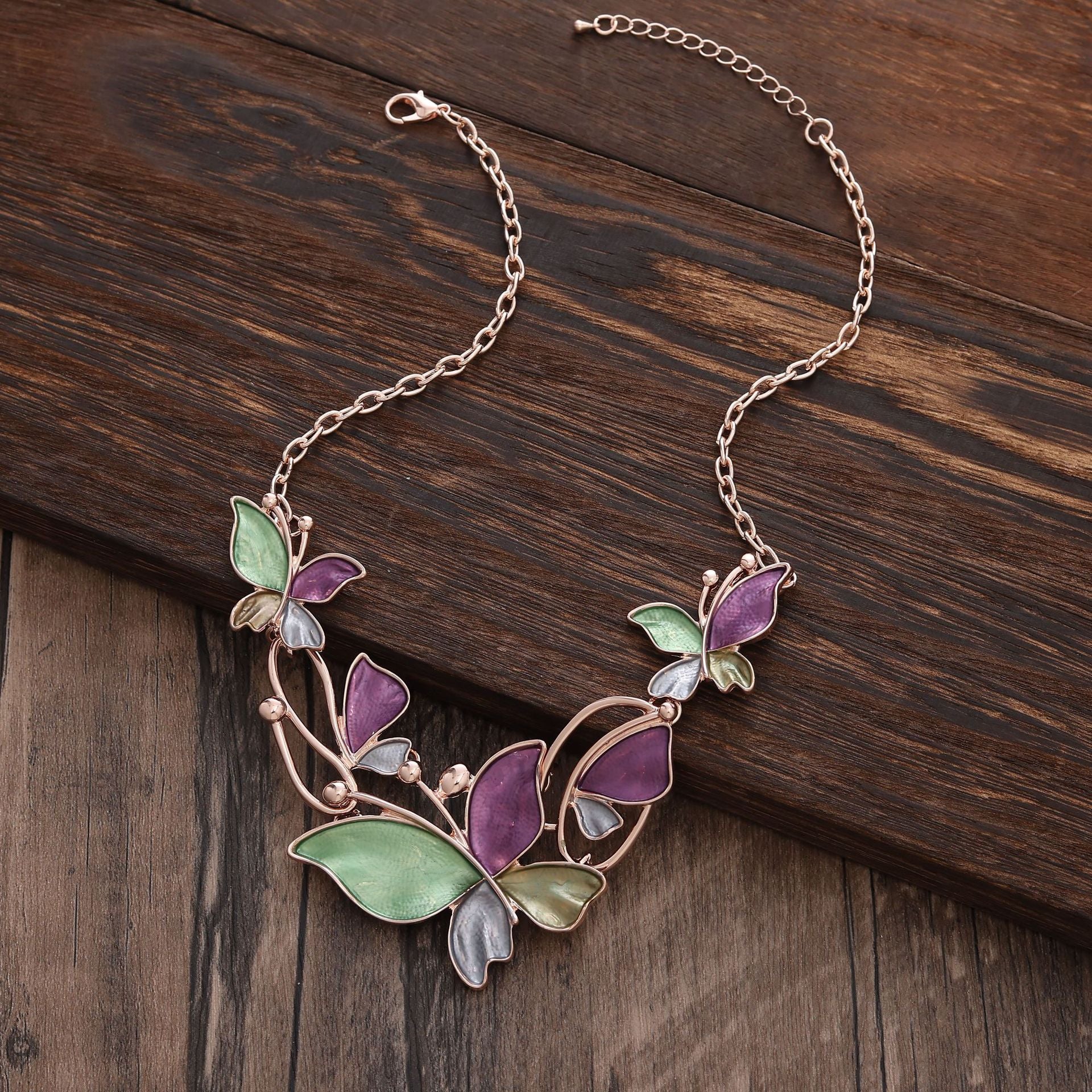 Wholesale color painting oil butterfly necklace geometric hollow butterfly flying necklace