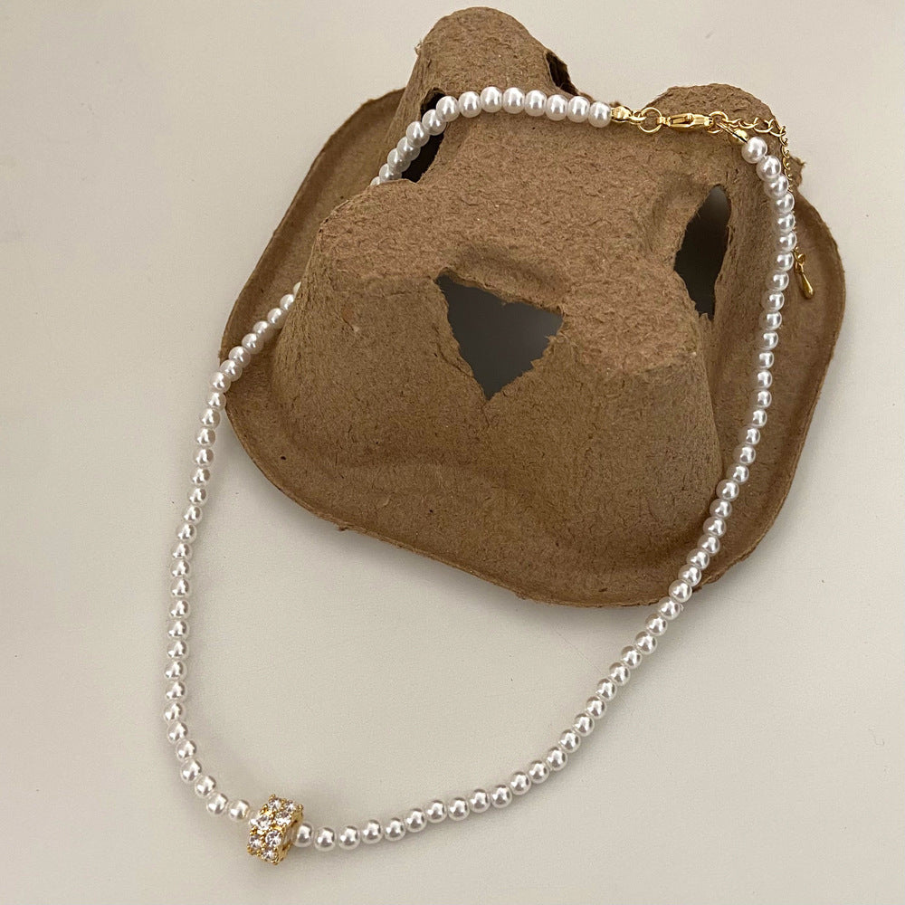 Wholesale  pearl necklace jewelry  light luxury light luxury niche design necklace