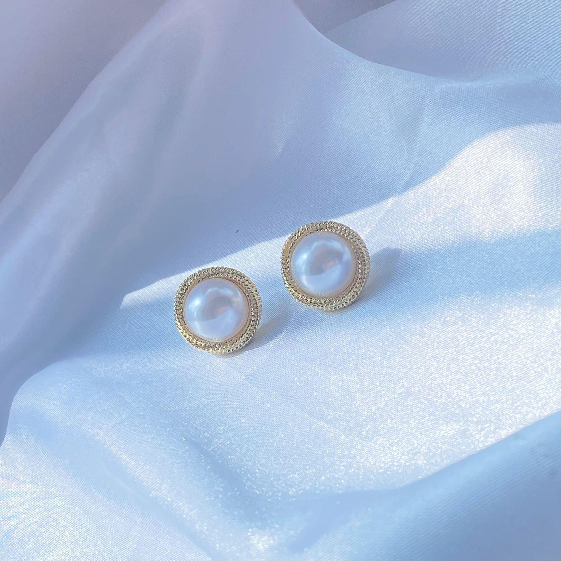 Wholesale Pearl Earrings Vintage Earrings ACC-ES-Hanxi009