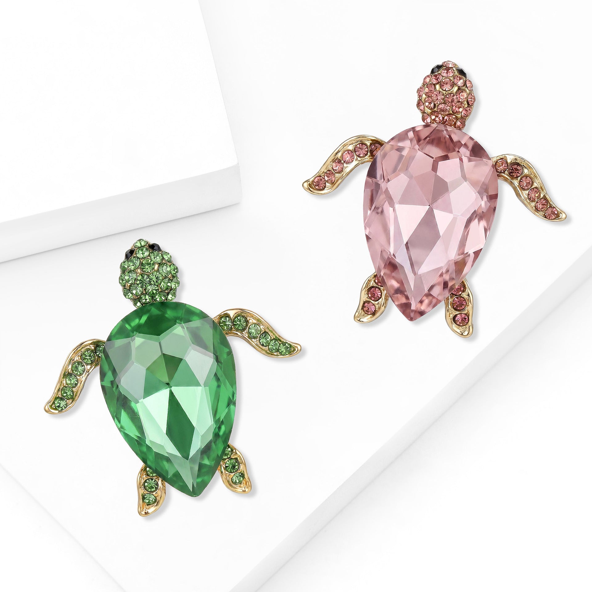 Wholesale Chic Turtle Brooch Pin Women S Alloy Diamond Set Animal Corsage Trendy Gift