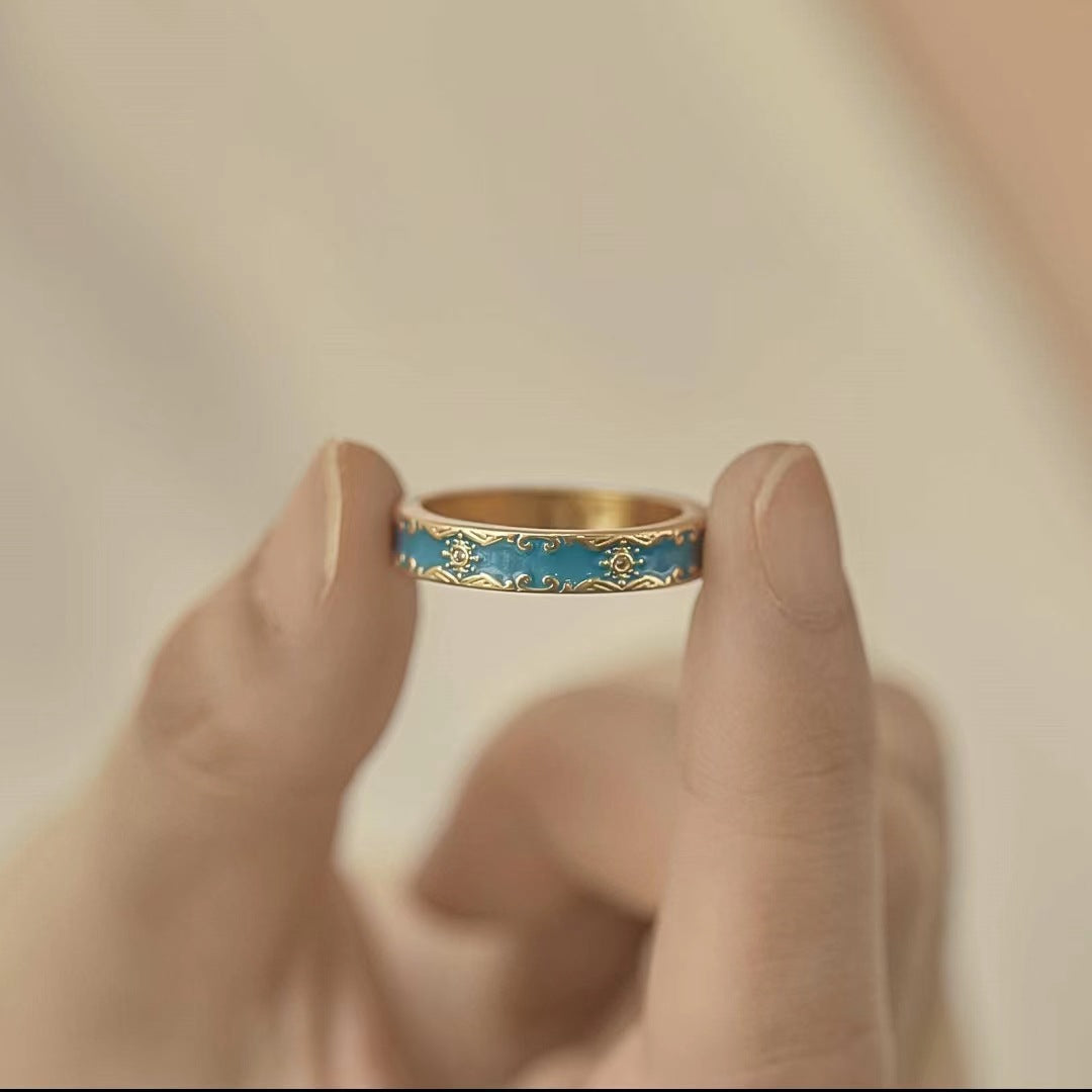 Wholesale  retro beautiful starry sky pattern carved light luxury  ring