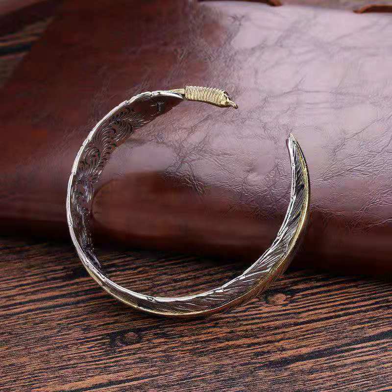 Wholesale  Retro Men's Alloy Fashion Creative Design Feather Bracelet