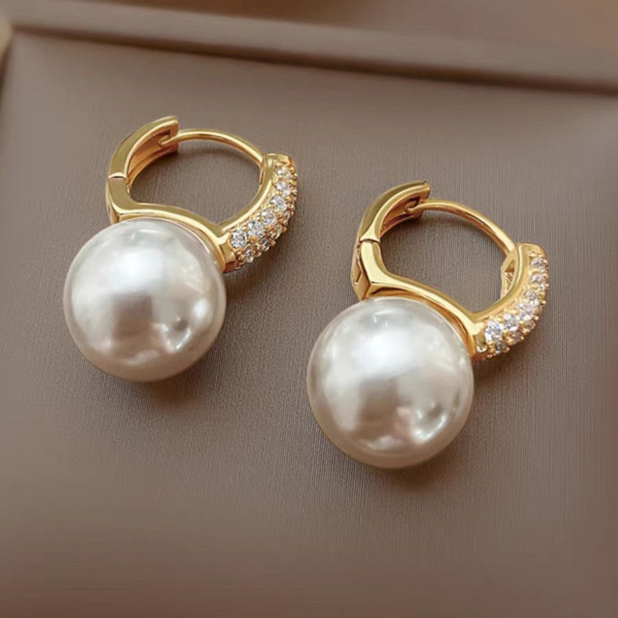 Wholesale Alloy Luxury Pearl Earrings
