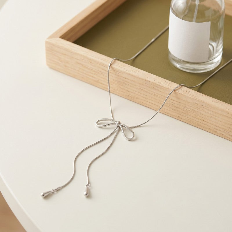Wholesale Korean Style Bow Pendant Long Sweater Chain Necklace Alloy Plated Jewelry Accessory For Women Gift Boutique Resale