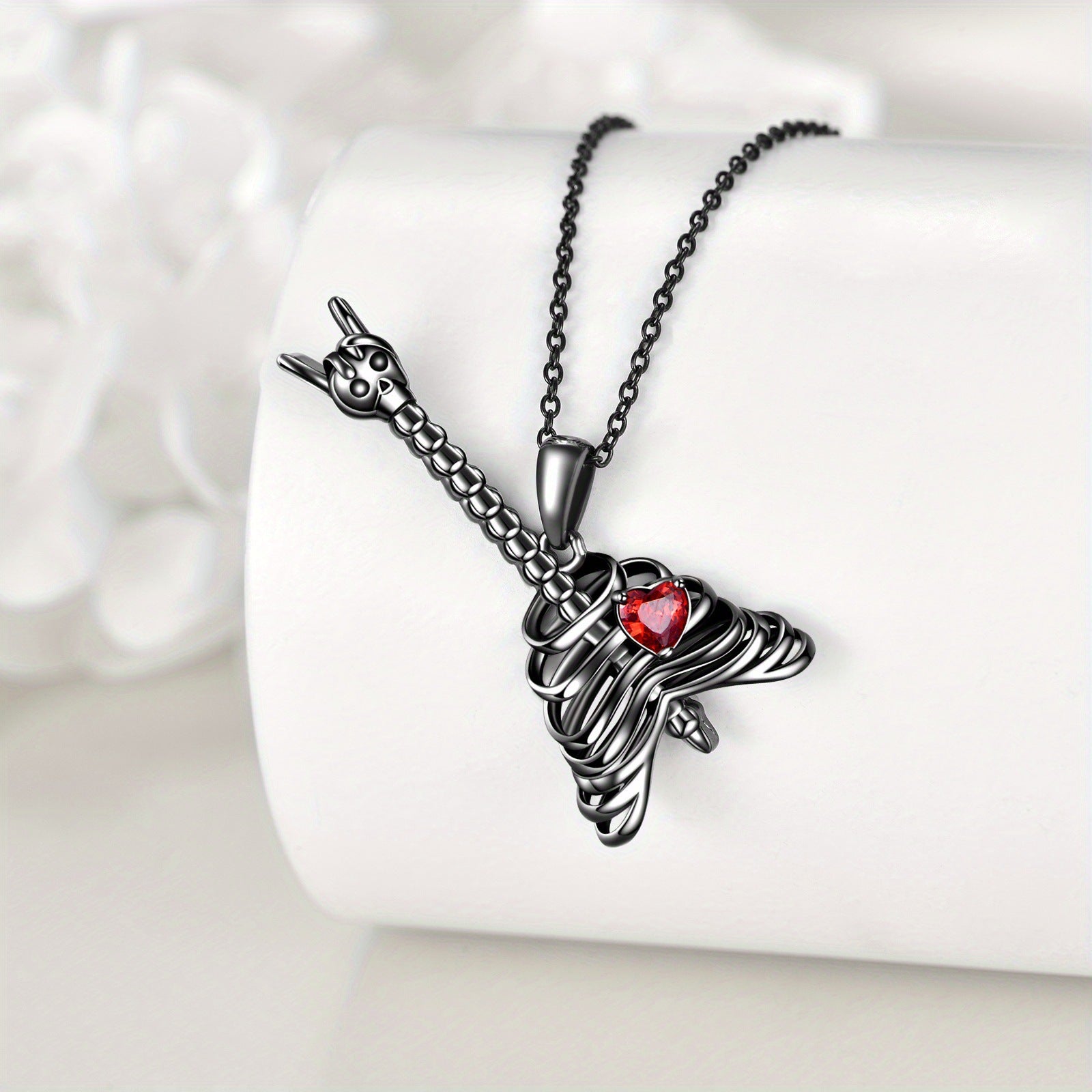Wholesale music guitar pendant disco diamond-studded ribs love  necklace