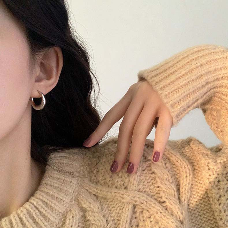 Wholesale Large Crescent Moon Metal Earrings Simple Elegant Women' s Jewelry Accessory